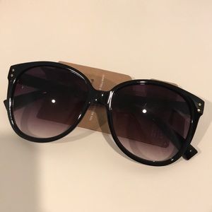 American Eagle Outfitter Sunglasses
